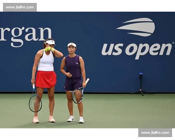 郭涵煜 帕诺娃三盘逆转晋级 徐一璠 杨钊煊抢十惜败